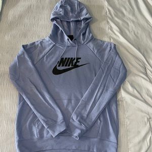 Women’s medium light purple Nike hooded sweatshirt